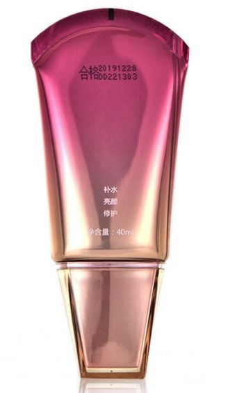 加多美化妝品店鋪裝修與家具銷售創新融合